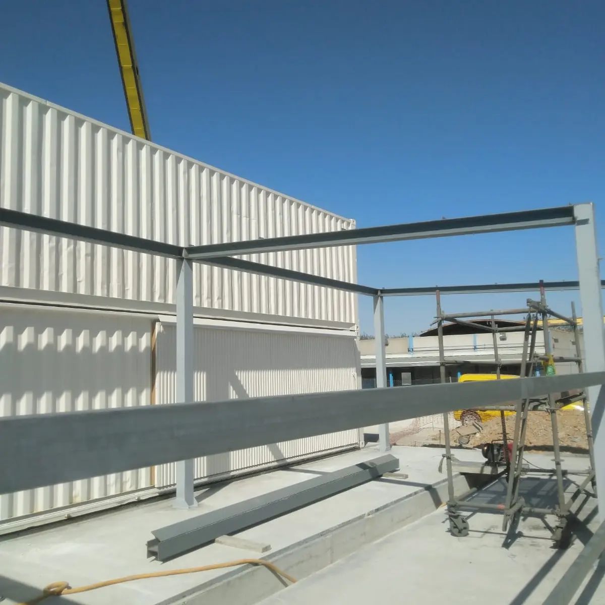 Fabricacion y montaje de estructura metalica